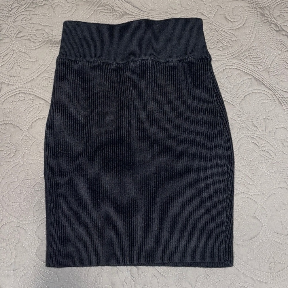 PacSun KENDALL + KYLIE Black Pencil Skirt Size S! NEVER WORN!!